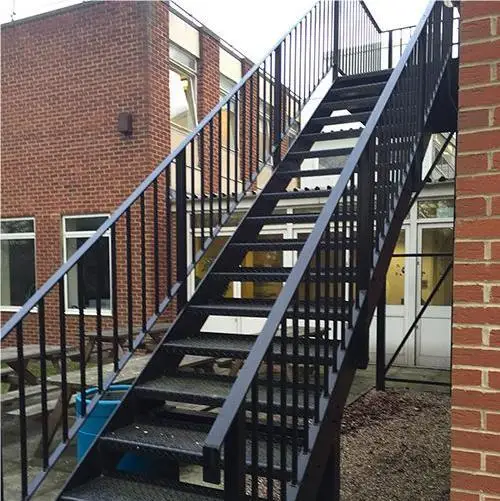 Customization Steel Outdoor Straight Staircase Corrosion-Resistant Metal Steps Indoor Spiral Aluminum Stairs