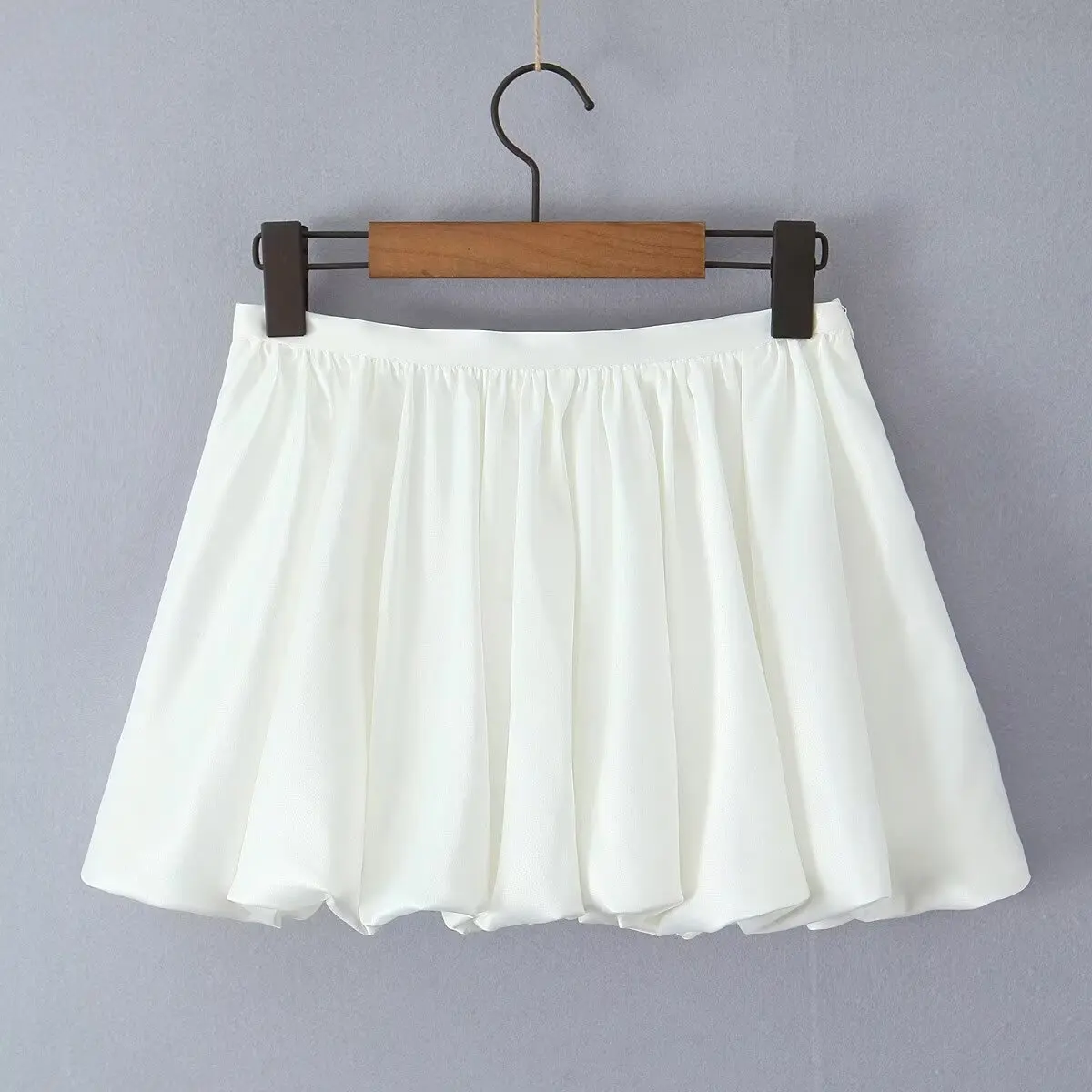 Maxdutti French Fashion Blogger  Floral Bud Pleated Skirt Women Vintage Satin A-line Mini Skirts Womens
