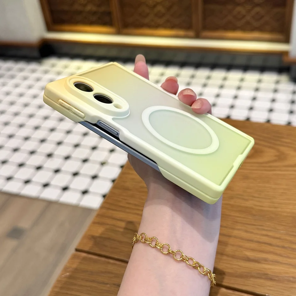 Funda translúcida degradada esmerilada para Magsafe para Samsung Galaxy Z Fold 8 Ultra 7 8, cubierta trasera magnética a prueba de golpes 4