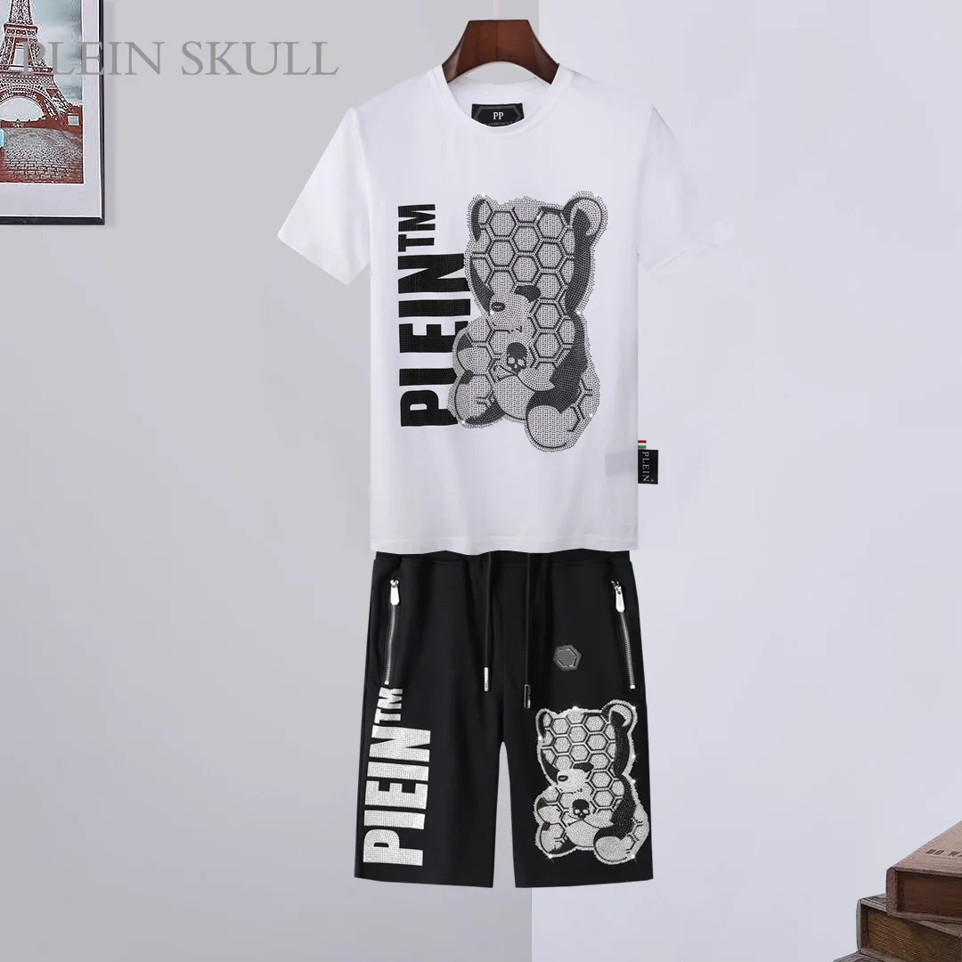 Plein Skull Hip Hop Luxury Set with Bear Pattern Spring and Summer Short sleeved Shorts for Men Outdoor Casual Punk Gothic Set