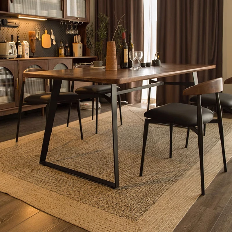 Tavolo da pranzo moderno Newclassic Salone per il trucco Tavolo da pranzo di bellezza di lusso nordico Mobili insoliti in legno di design Mesas De Jantar