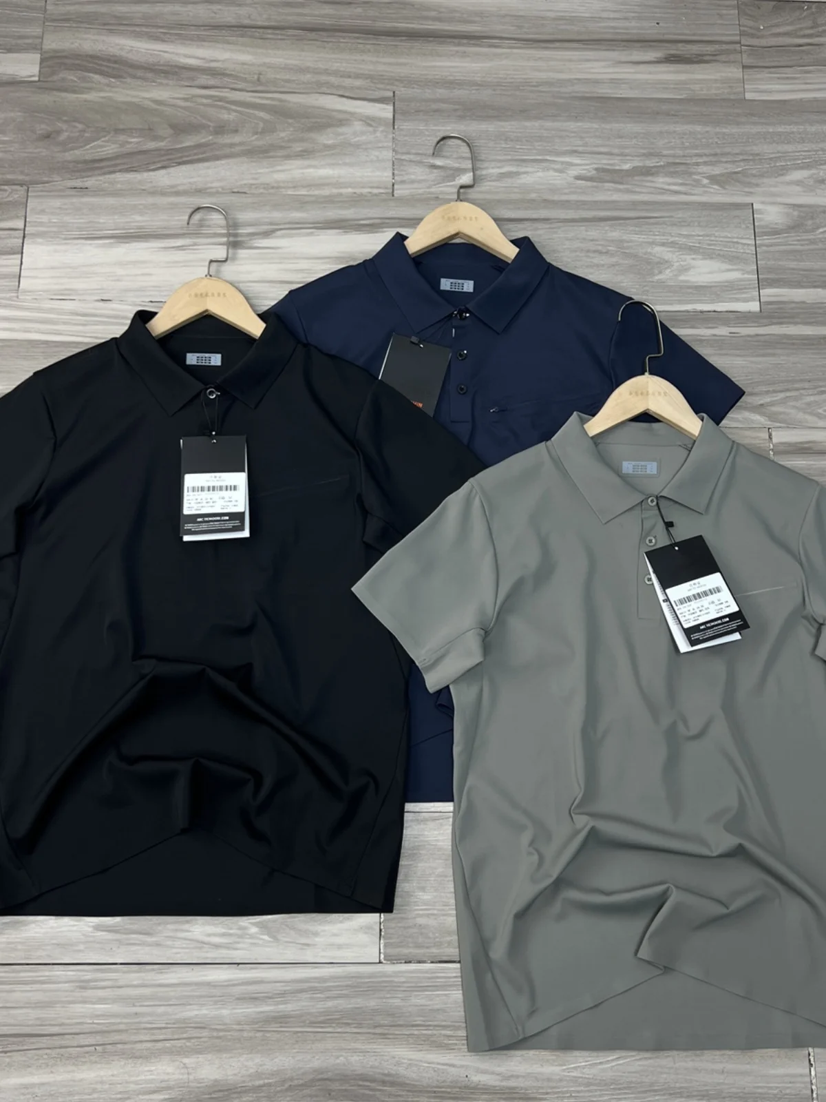 

Outdoor Casual ort Sve irt Men's Flip Collar T-irt Sl Glue Dry Qui Breathable Four-Dimensional Elastic