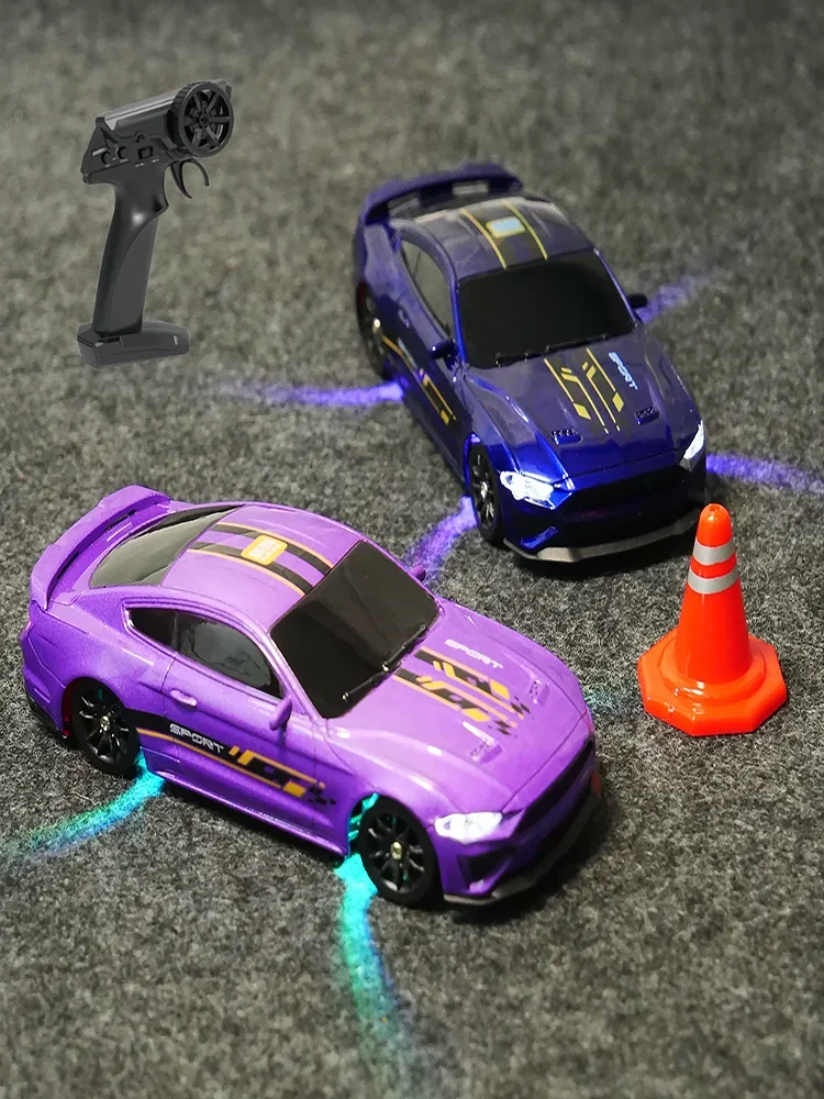 1:43 RC Drift Auto 2.4G 4WD Afstandsbediening Hoge Snelheid Raceauto Desktop Elektrisch Voertuig Model Competitie Speelgoed Jongen Volwassen Geschenken - afbeelding 2