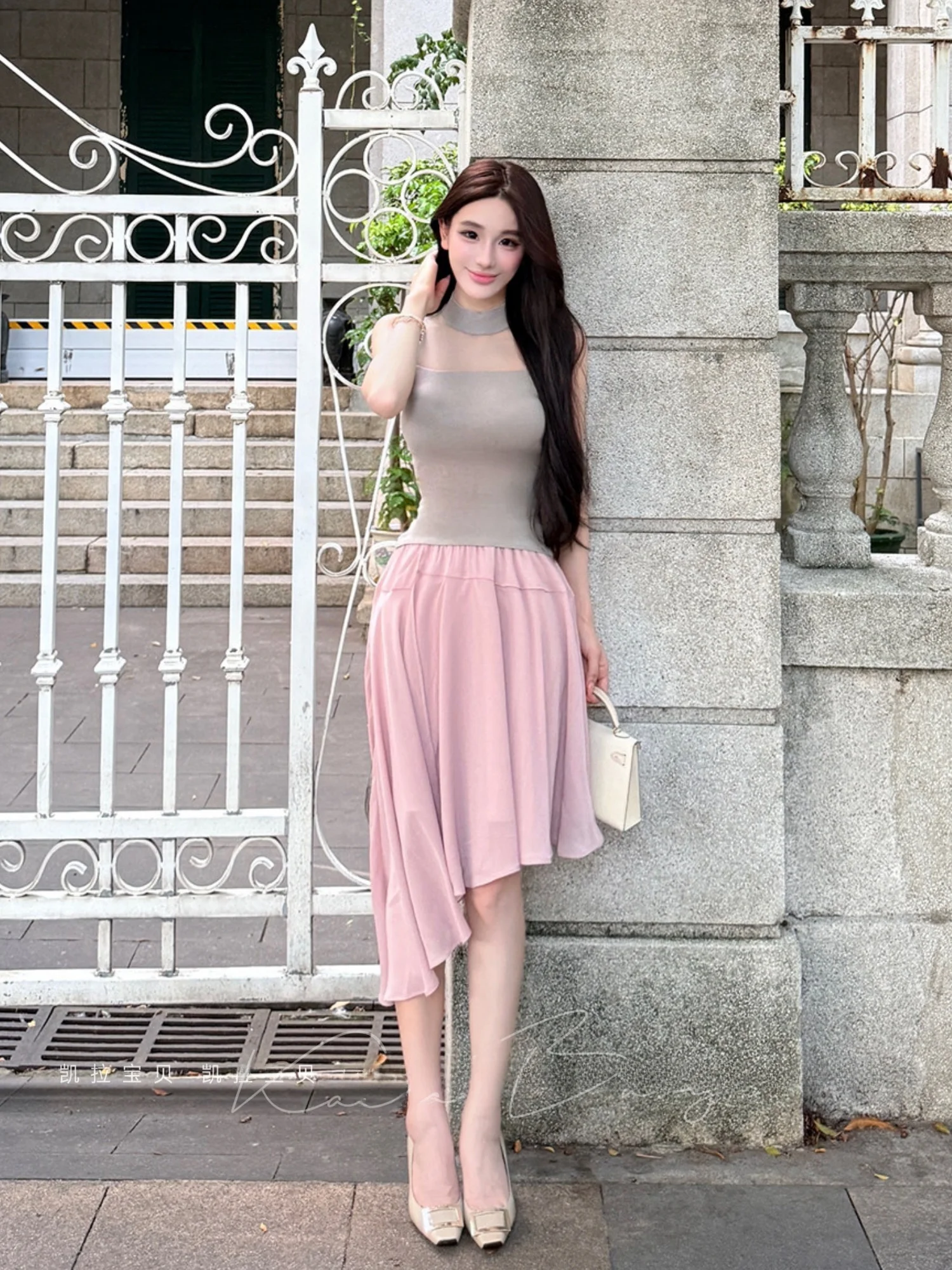 

Korean Style High Waist Mesh Half Skirt Sleeveless Knitted Top And Skirt Set Breathable Fashionable Summer Outfit for Women