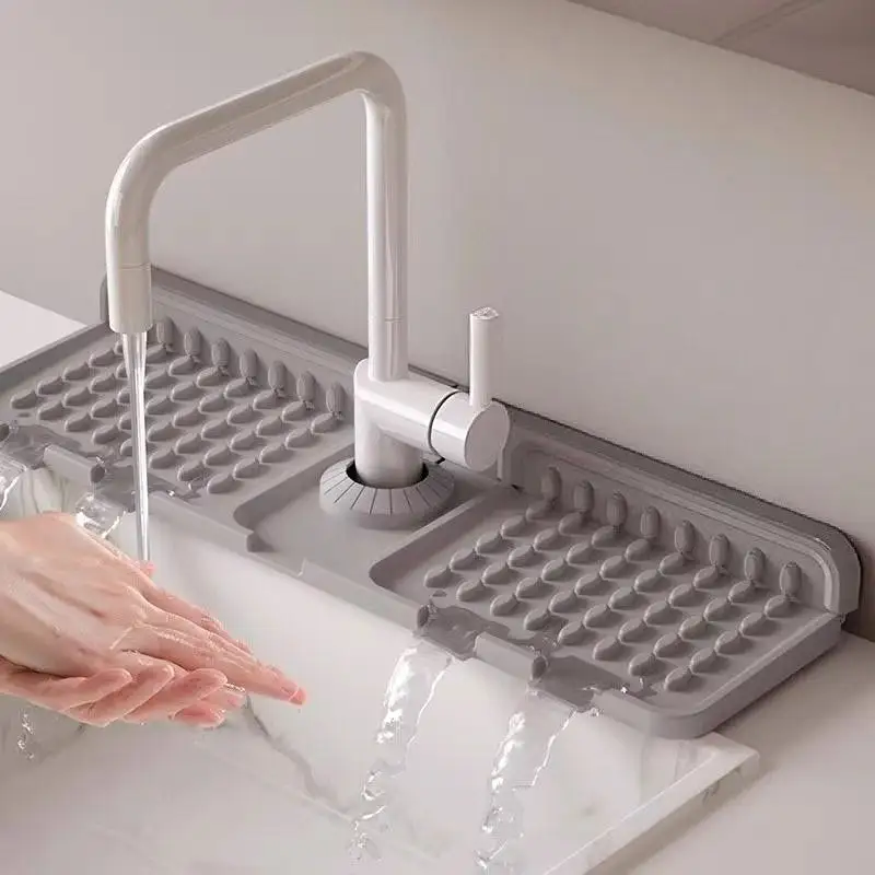 Faucet Splash Guard Mat Silicone Spill-proof Faucet Drain Pad Anti-slip Faucet Draining Mat for Kitchen Sink Bathroom