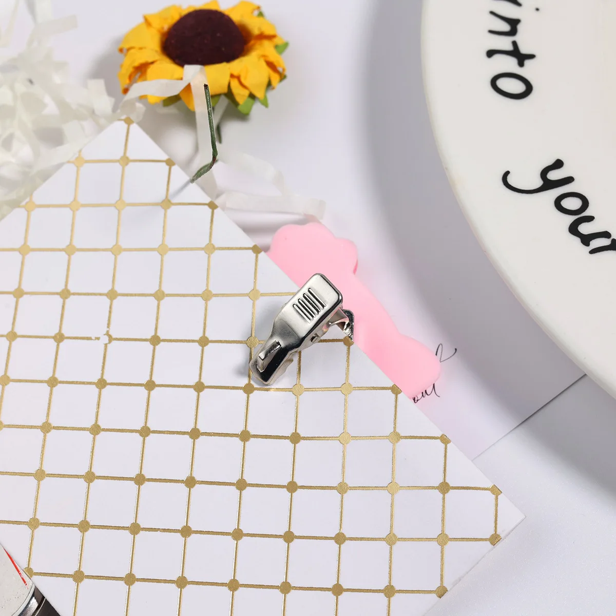 10Pcs/Lot Cute Cartoon Pull Buckle Nurse Watch Doctor Chest Watch Student Hanging Watch Silicone Pocket Watch