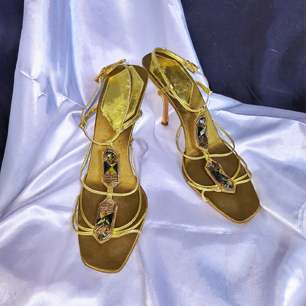 Gold Luxury Sexy Ladies Roman Sandals 2025 New Open Toe Gem Holiday Seaside Buckle Sandals Fashion Catwalk Thin Strap Pumps