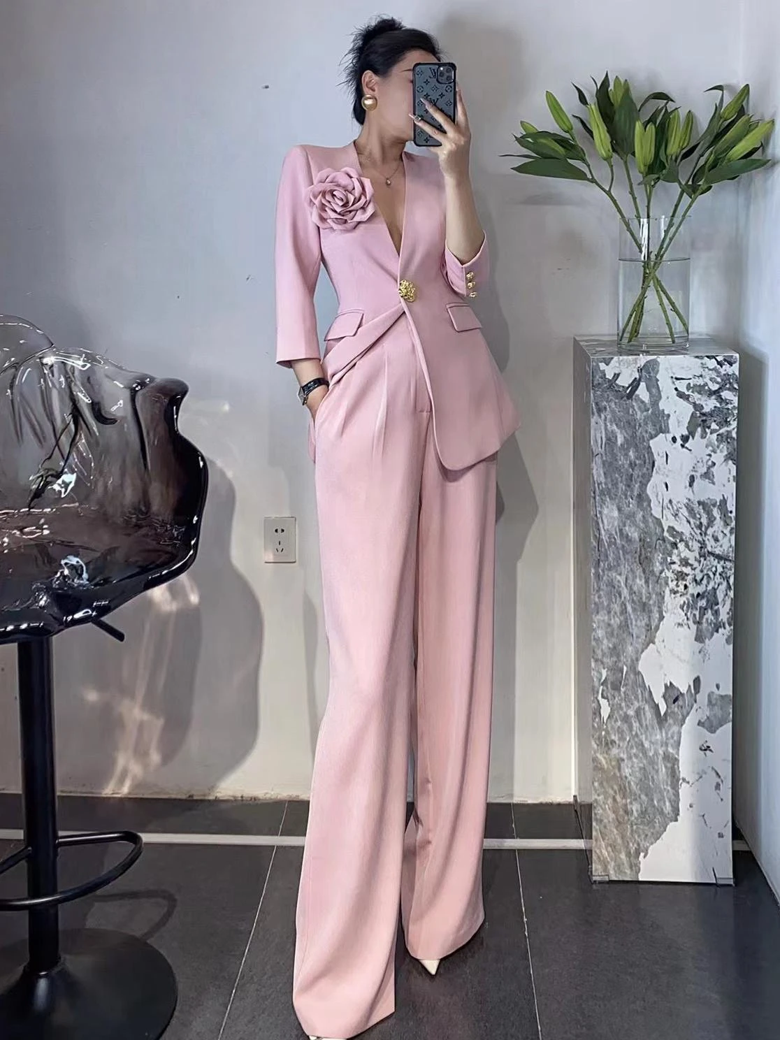 

Senior Business Suit Elegant Lady Commute Style Fashion Three-Dimensional Flower Gold Buckle Slim Coat Wide Leg Pants 2Piece Set