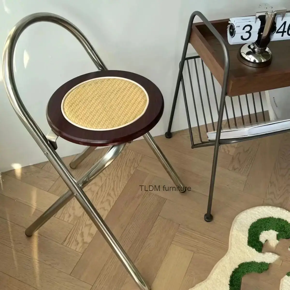 

Korean Family Dining Chair Stainless Steel Modern Fashion Restaurant Folding Backrest Photo Outdoor Graden Stool Walnut Chair