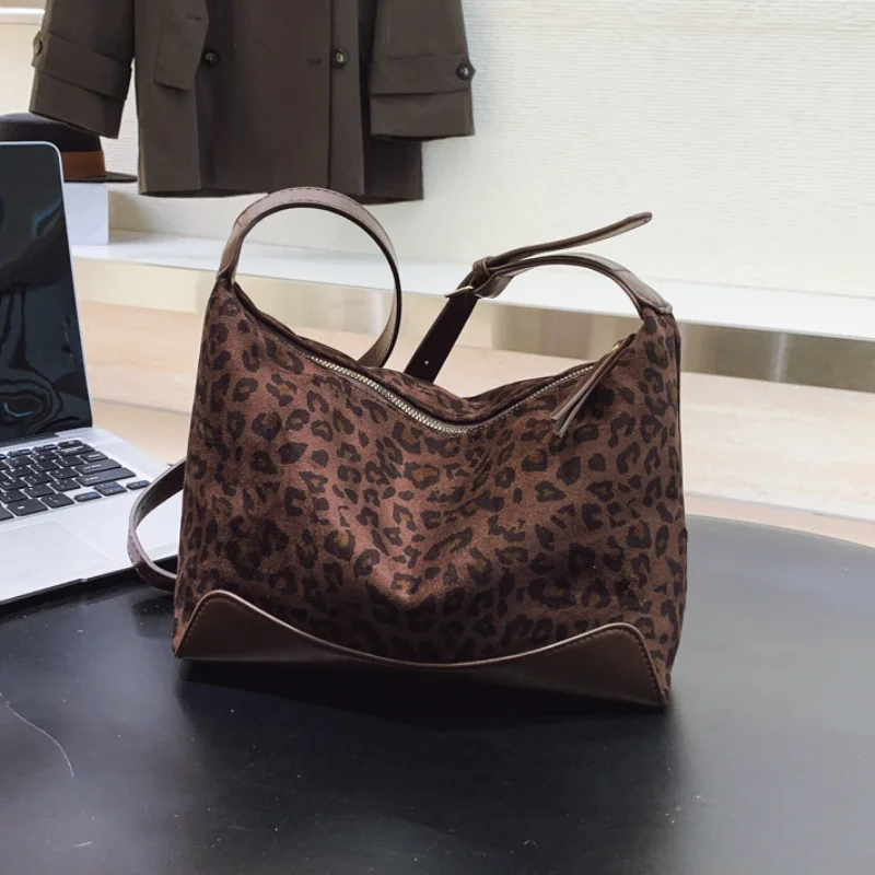 

New Suede Underarm Bag High-End Commuter Dumpling Bag Cross-Body Women's Hand-Held Shoulder Bag