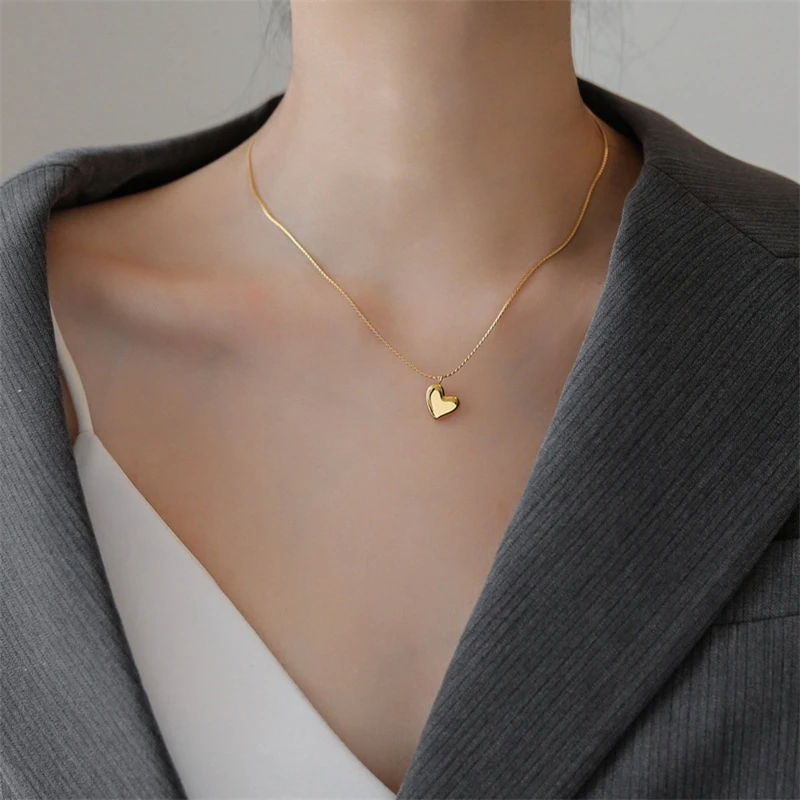 316L Stainless Steel New Fashion Upscale Jewelry Minimalism Love Heart Charms Snake Chain Choker Necklaces Pendants For Women