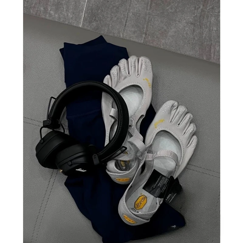 

Classic Brand Comfortable Soft Bottom Yoga Fitness Shoes Top Quality Ladies Weight Lifting Training Shoes Designer Dance Shoe