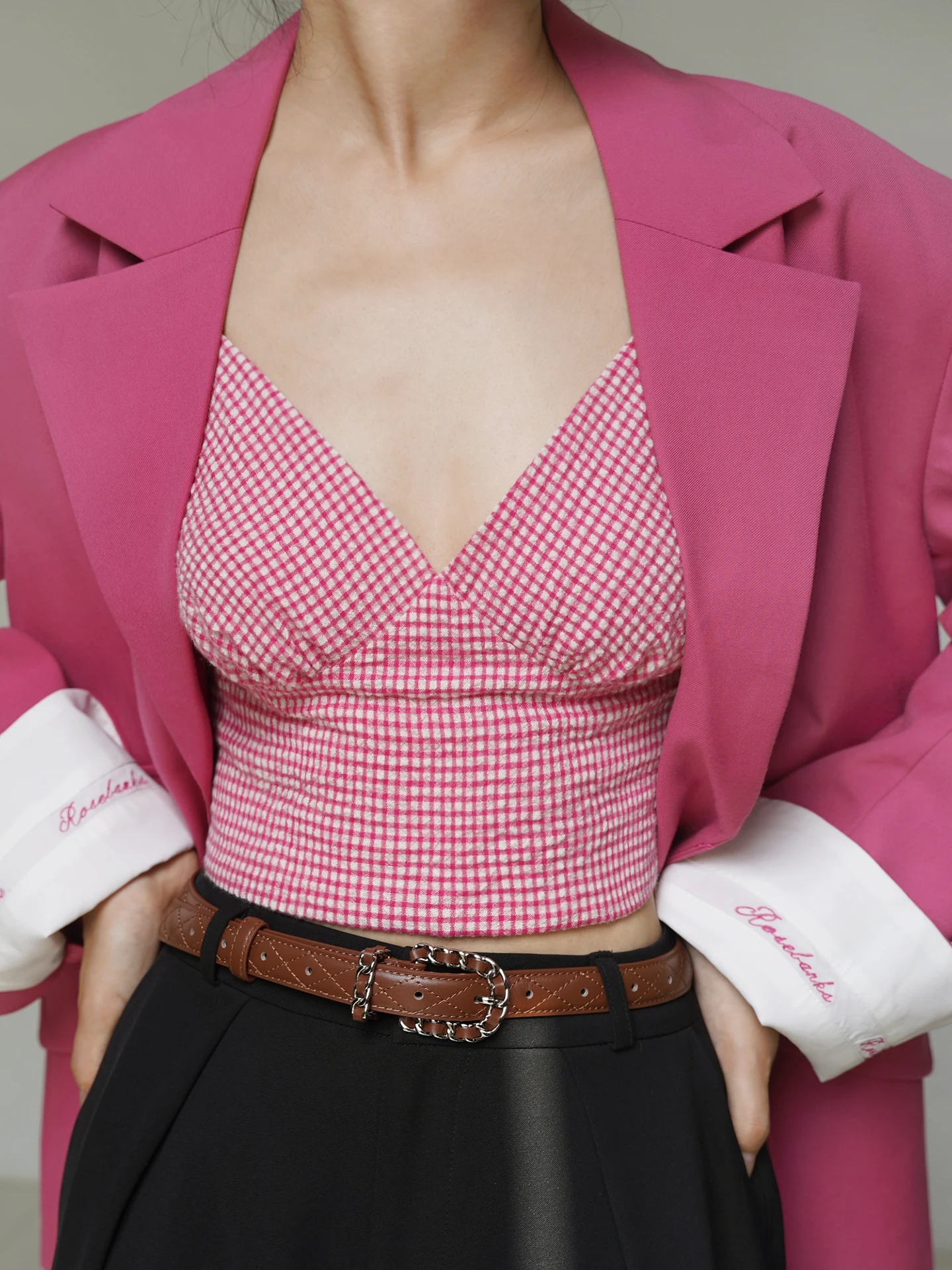 cinturon-de-cuero-vacuno-marron-de-primera-capa-para-mujer-con-hebilla-y-costuras-sensacion-de-alta-gama-versatil-marca-p