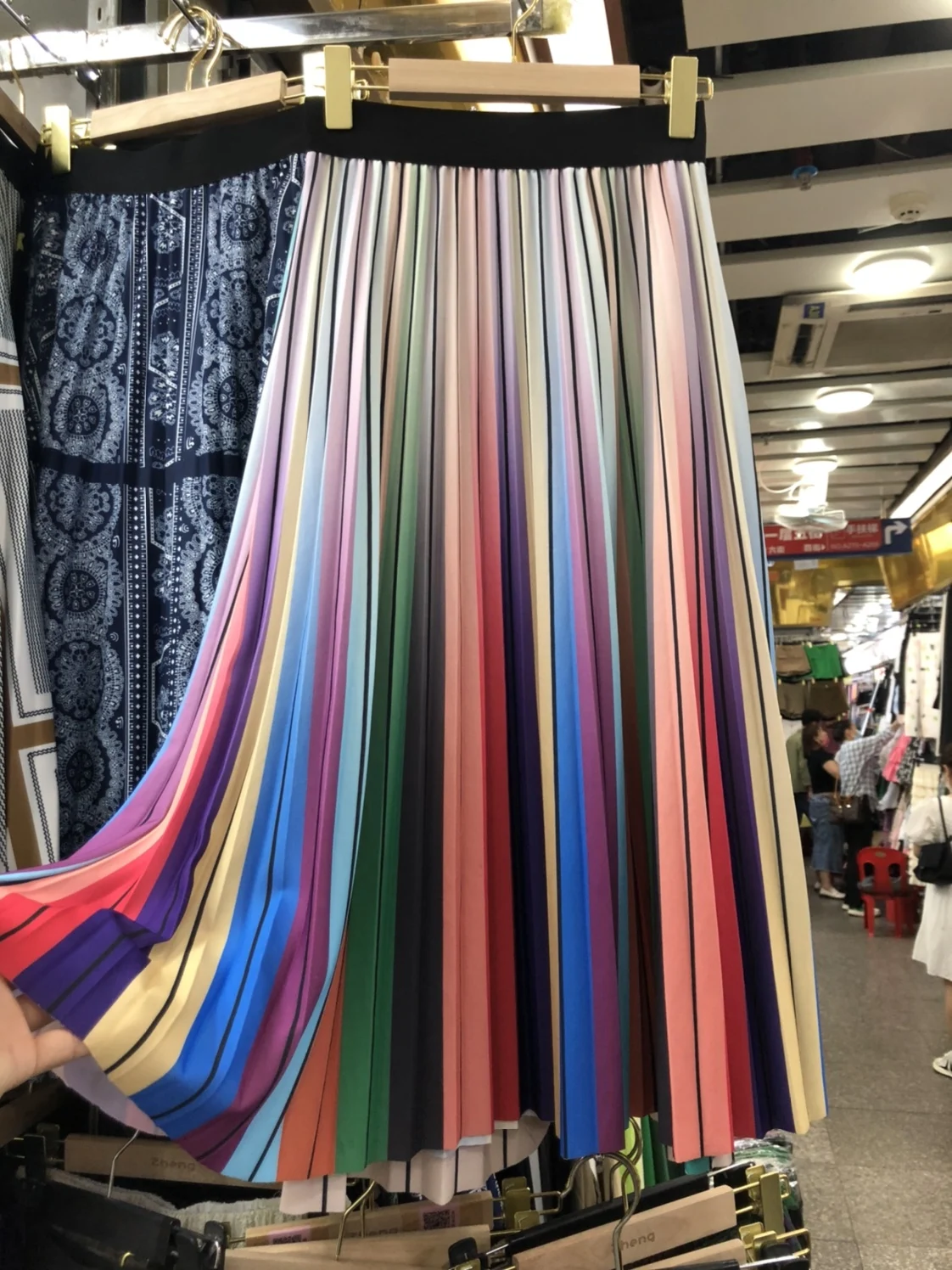 

Summer Faion adient Stripe Color Blo Digital Printing Hong Kong Sle A-Line Accordion Pleated Midi Skirt High Waist