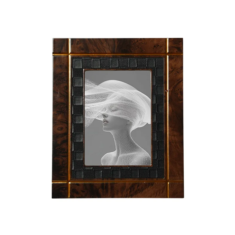 

CX Light Luxury Creative Wood Grain Black Frame Home Villa Bedside Table High-end Ornaments
