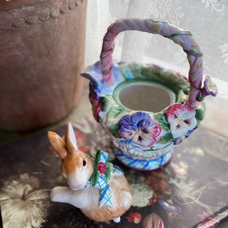 Rabbit Design Ceramic Teapot Western Style Heat-Resistant Pot for Afternoon Tea Elegant Home Decor French Country Tea Brewer