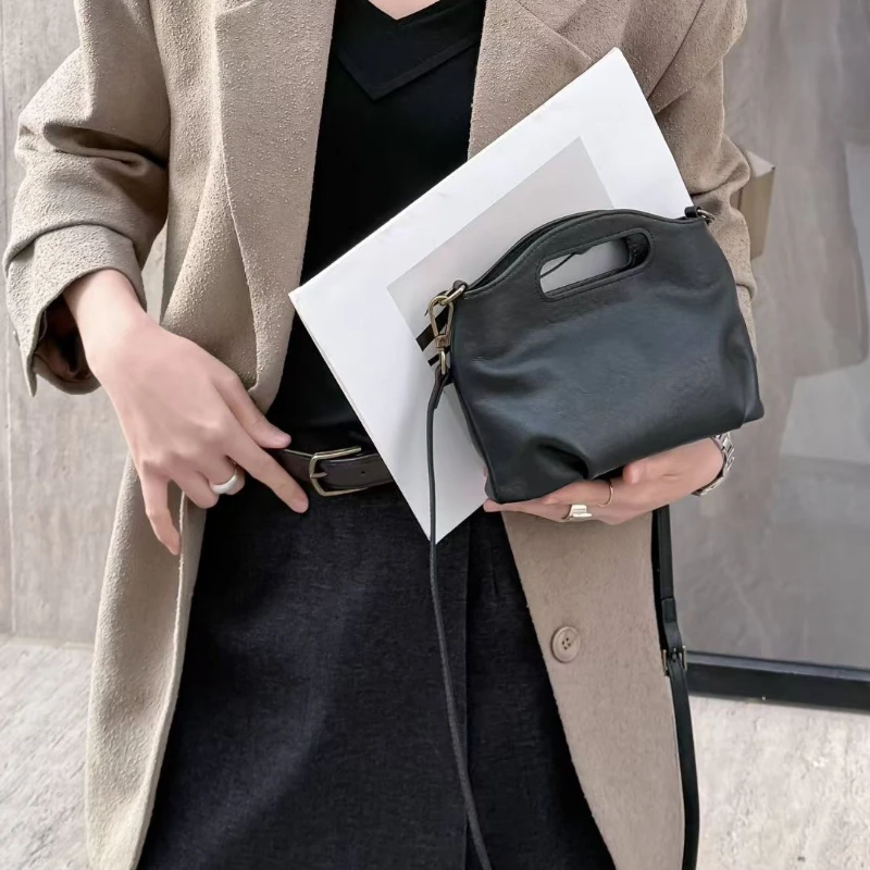 

2026 Women's Genuine Leather Strap Evening Purse - Chic Mini Square Shoulder Bag, Versatile Clutch for Banquet & Day Events