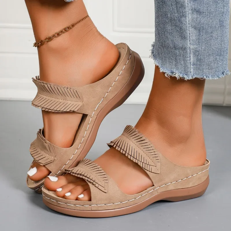 

2025 Brand Ladies Shoes Basic Women's Slippers Fashion Plus Size Best Seller Casual Slippers Women Summer Open Toe Flat Slippers