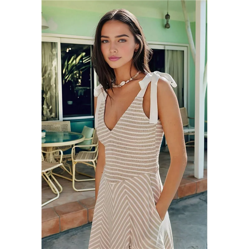 【SEE】ผู้หญิงลําลองฤดูร้อน Smocked V คอชายหาดลาย Sundress Flowy ชุดเดรสยาวพร้อมกระเป๋า