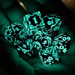 Fluorescence Dice Polyhedral Metal Dice Set Role Playing Tabletop Games RPG D&D Dice Multi-shape Cube Mold Digital Accessories