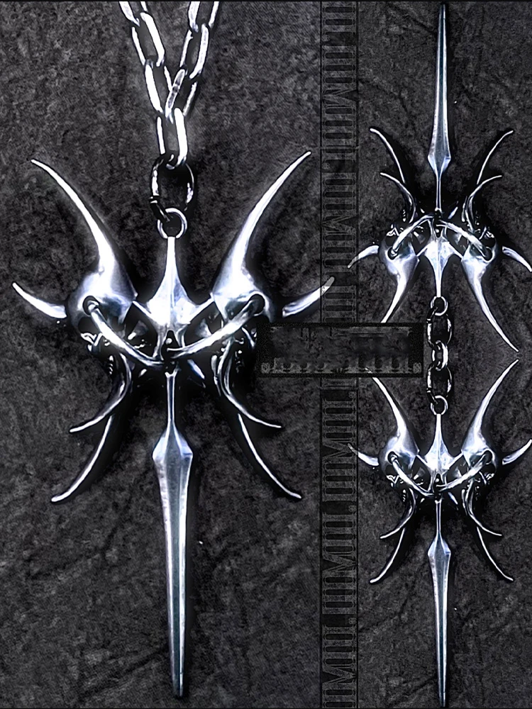 Einzigartige Halskette mit doppeltem Totenkopf-Horn-Anhänger, Schmuckzubehör für Damen und Herren, Gothic-Punk-Kette aus Kupfermaterial, edgy Dark Sty