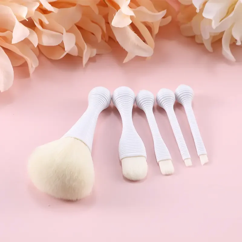 エナジークリエイティブメイクブラシ多機能ブラシセット