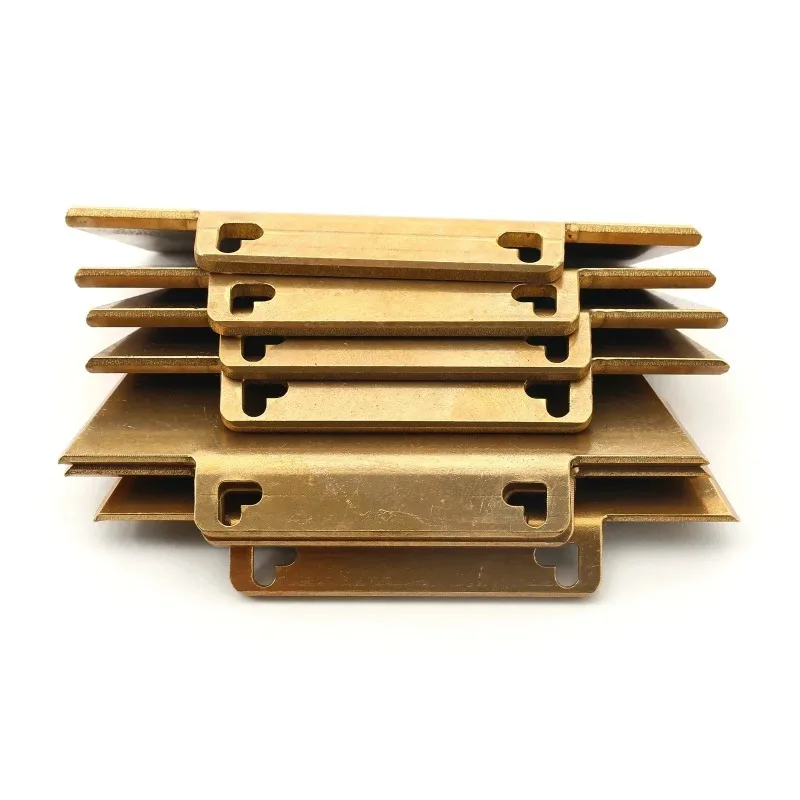 ヘビーデューティー真鍮製フロントバンパーウェイト - TRX4 SCX10 D90 RXZ10 1/10クローラー用パフォーマンスアップグレード