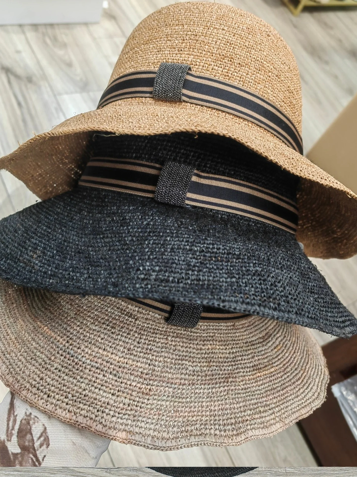 

Heavy-Duty Beaded Necklace Decoration, Casual, Fashionable, Versatile, Sun Protection, Raffia Straw Hat For Women