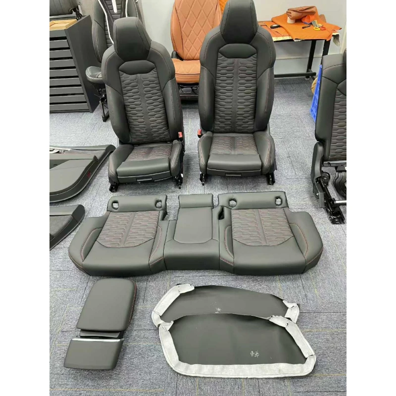 

Подходит для модернизации и тюнинга интерьера и сидений Audi RSQ8