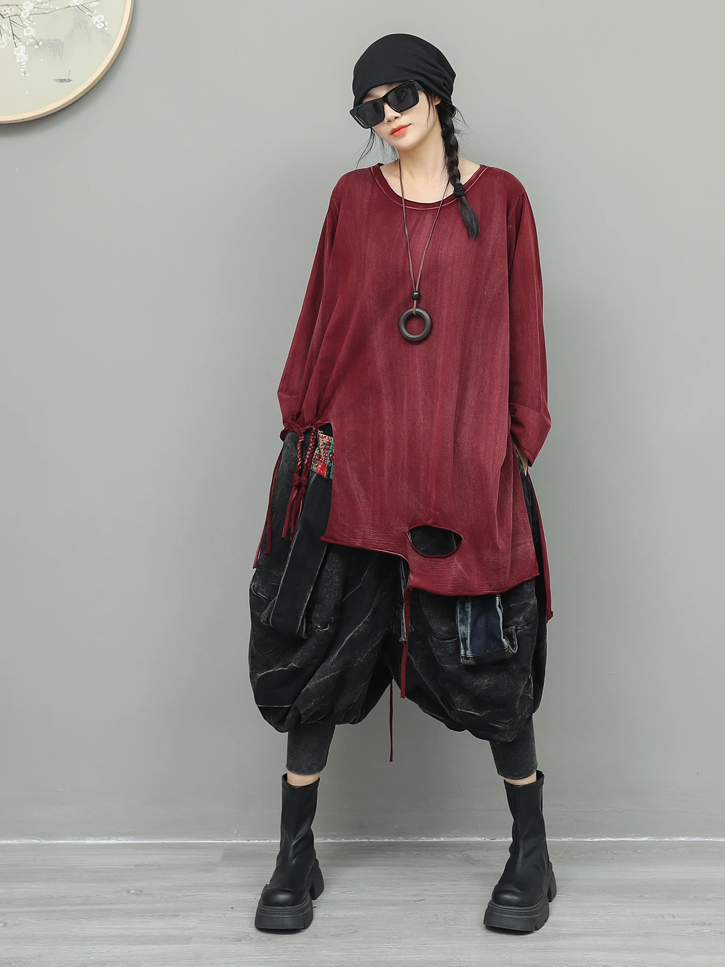 

Personalized Trendy Irregular Long Sleeved O-neck T-shirt With Holes Denim Lantern Pants Two-piece Set Women's Fashionabl Suit