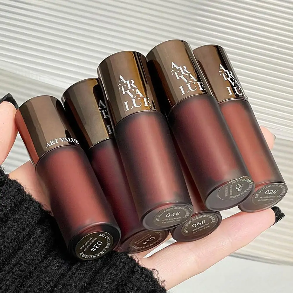 Art Value Rossetto punk (fango labbra opaco) Superficie nebulizzata Non asciugatura Abbigliamento comodo 6 colori per uso quotidiano/festa Durevole Adatto a Wome T5J1