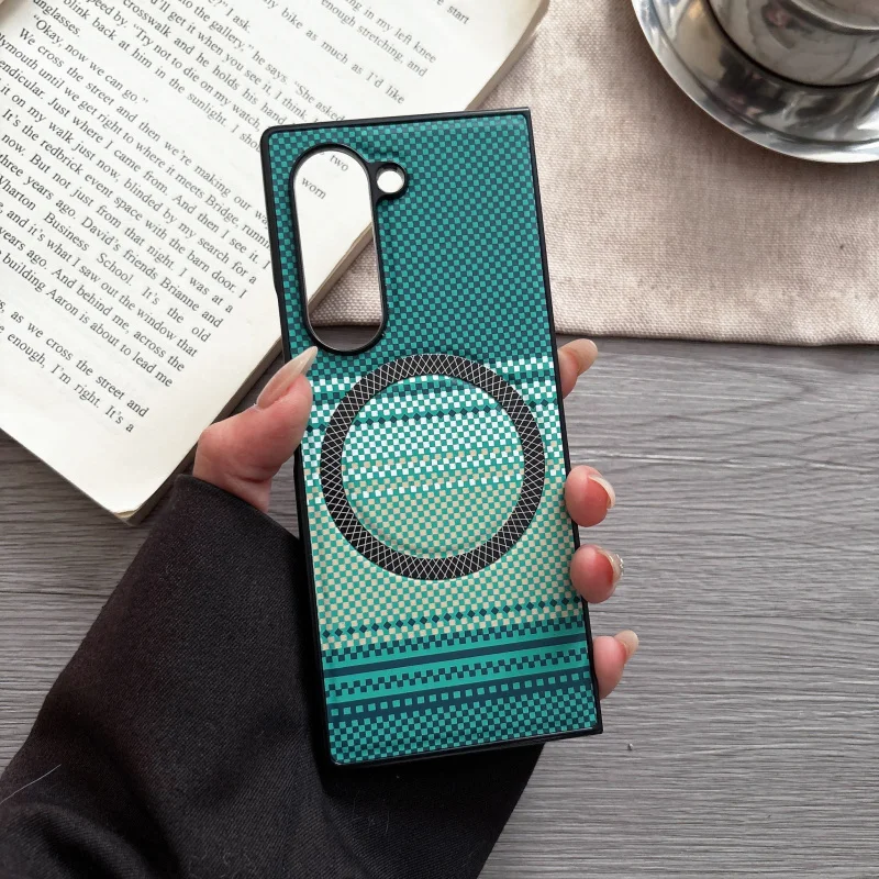 

for ZFOLD 7 Case, Compatible with MagSafe, Ultra-Slim Case with Caseless Touch Feeling,Aramid Fiber Woven