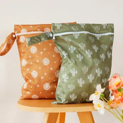 2 SZTUK / ZESTAW Wodoodporna torba na pieluchy wielokrotnego użytku PUL Wetbag 26 cm x 36 cm