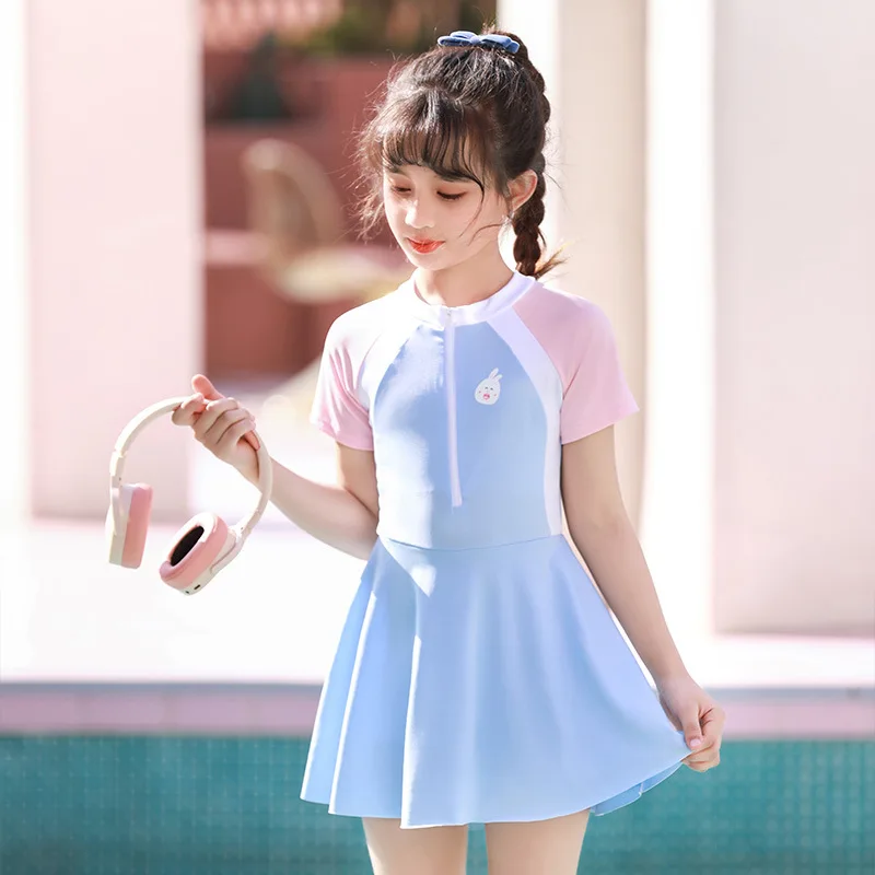 Girls' One-Piece Swimsuit, Professional Swimming Training Suits, Casual Swimwear for Junior High School Students