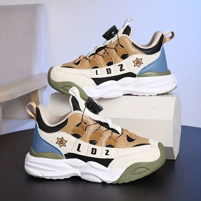 Casual low-top sneakers with swivel buttons for boys lightweight sneakers for outdoor hiking and running suitable Shoes