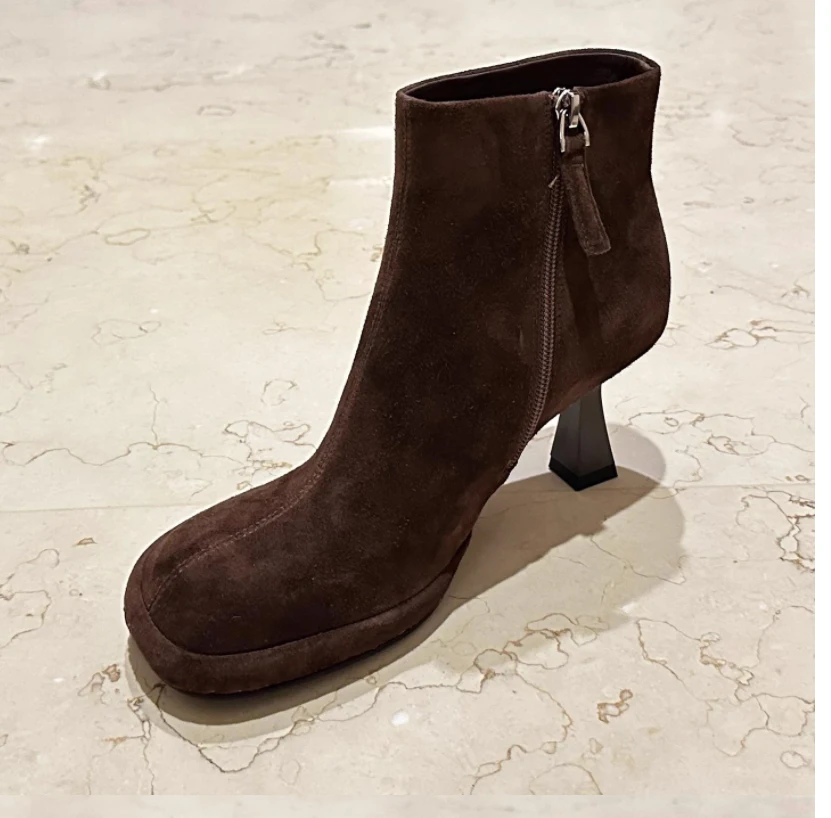 

2026 Square Toe Nubuck Faux Suede Ankle Boots Platform Short Boots Work Shoes Kitten Med Heel Solide Bootie Streetwear Women