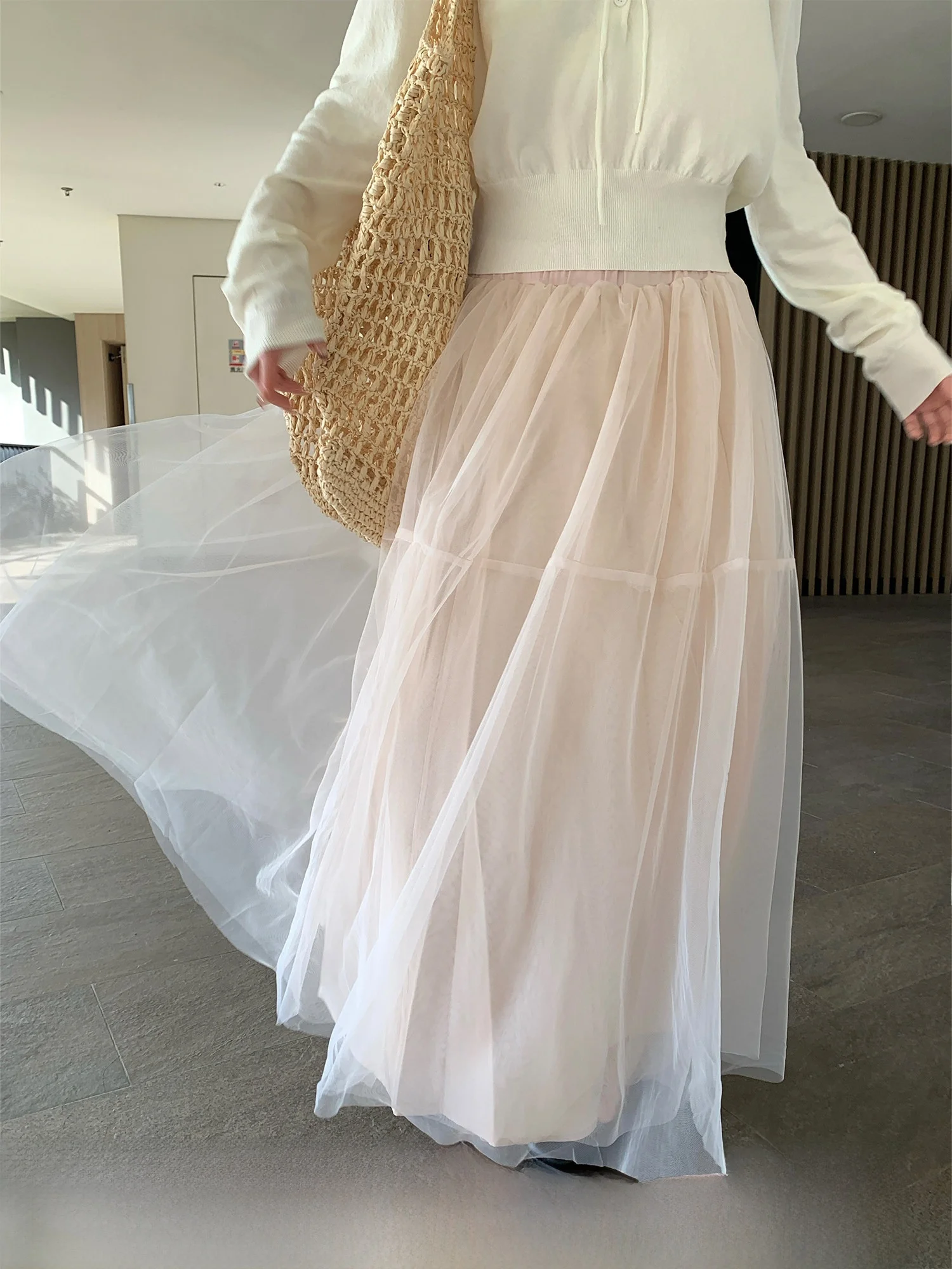 

High Waist Loose A-Line Long Skirt Double Layer Mesh Gentle Atmosphere Sense Half Skirt Women's Fashion Spring 2026 New Style