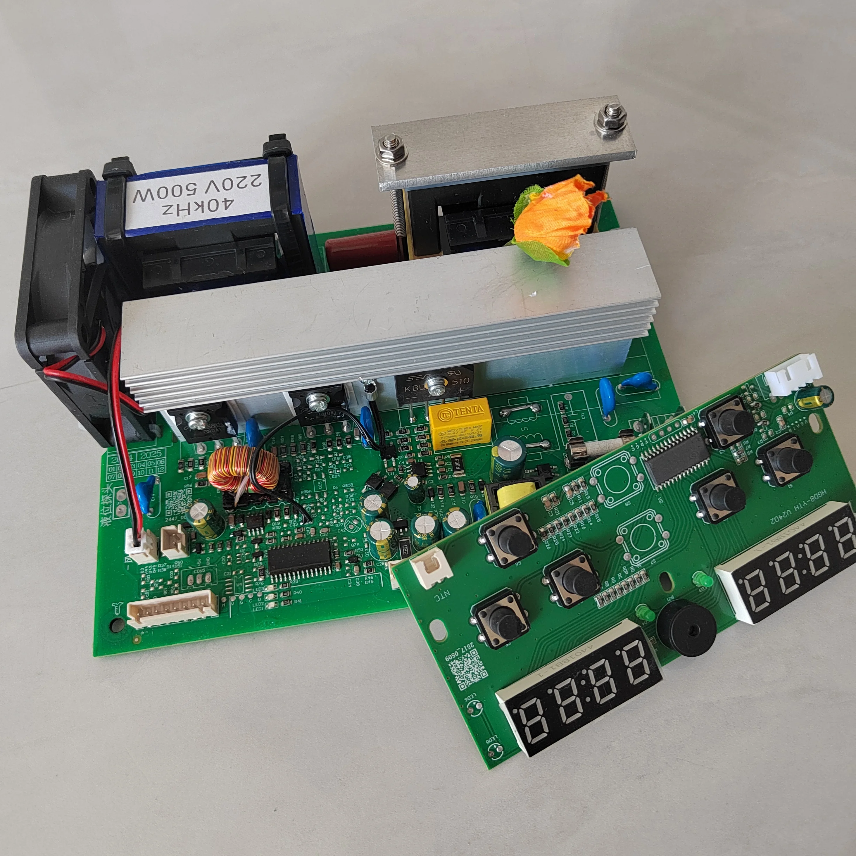 40 كيلو هرتز 800 واط دائرة المولد بالموجات فوق الصوتية ثنائي الفينيل متعدد الكلور مع تعديل درجة الحرارة والوقت