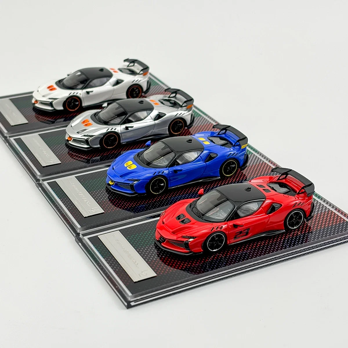 U2 1:64 SF90XX Stradale Red Silver White Blue Resin Model Car