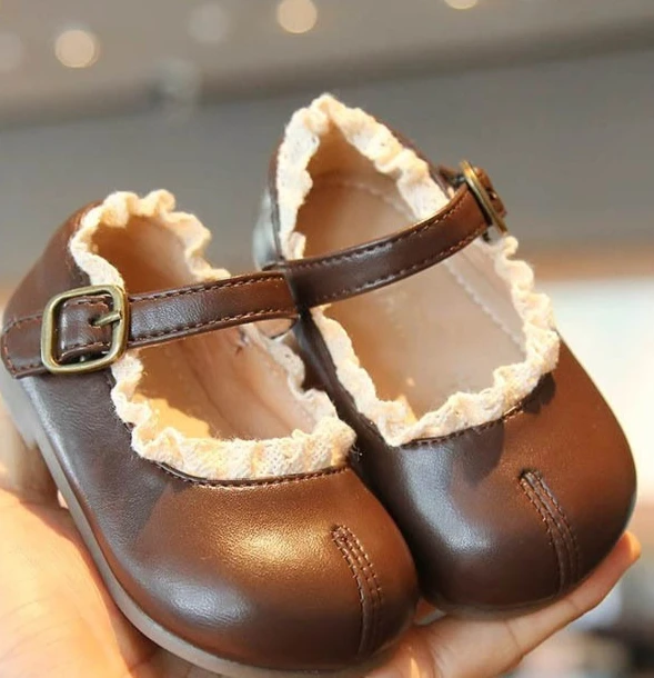 

2025 New Spring and Autumn Baby Girls Leather Shoes Princess Anti Slip Soft Soled Baby Walking Shoes