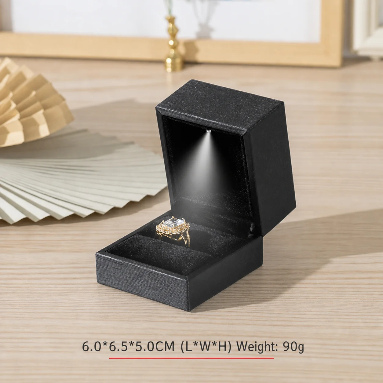 Luxury LED Light Jewelry Box Women Glitter Brushed PU Leather Jewelry Packaging Case Gifts Ring Necklace Bracelet Storage Box