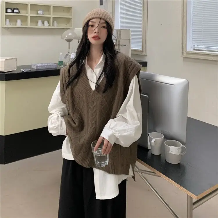 

Стильный и комфортный комплект из двух предметов в японском стиле: свободный крой, твист-дизайн, весенняя мода, женский, из смесового полиэстера.