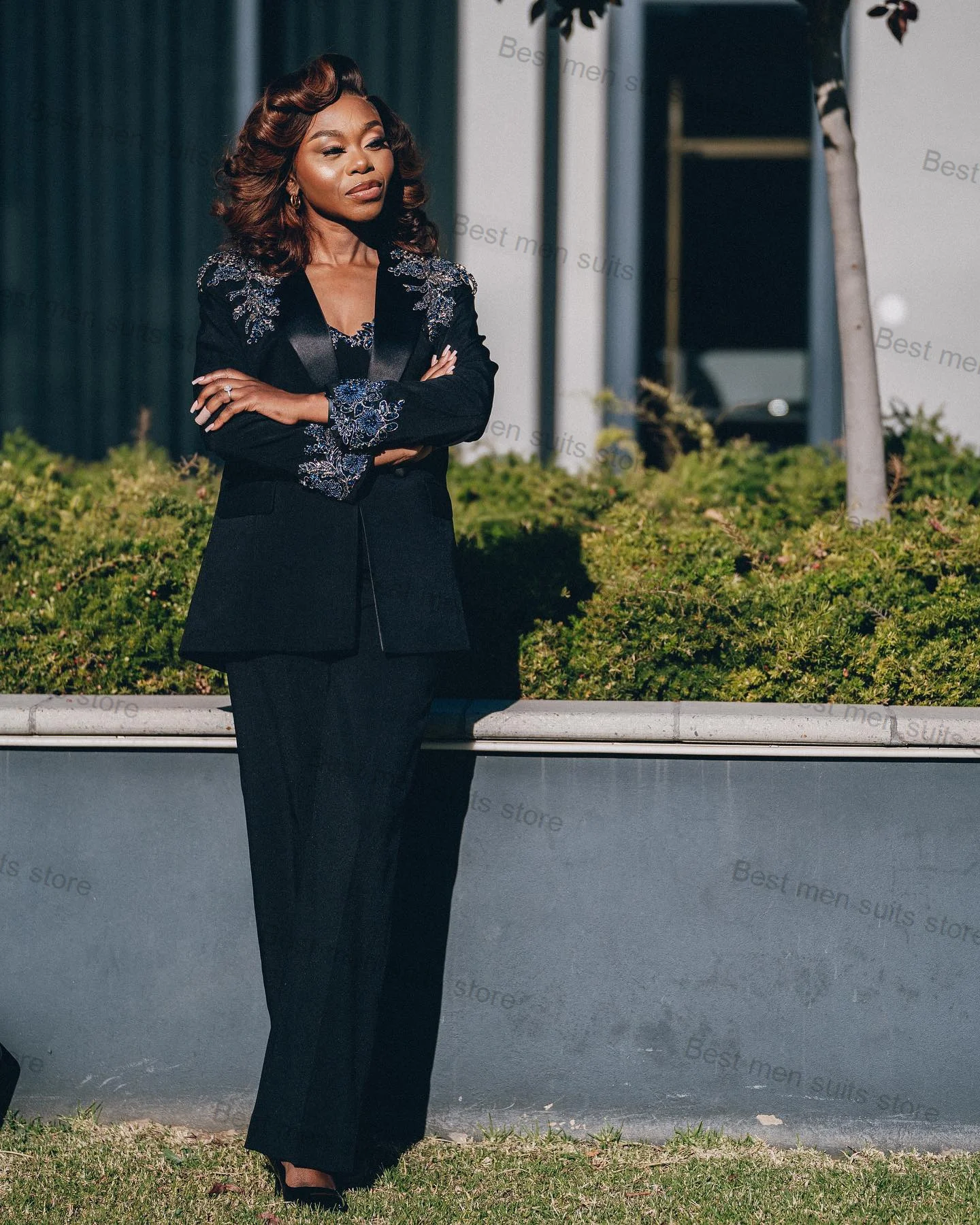 Conjunto de traje de cristal de lujo para mujer, Blazer + Pantalones, esmoquin de boda con apliques de 2 piezas, chaqueta de fiesta a medida, vestido Formal de oficina para dama de Graduación