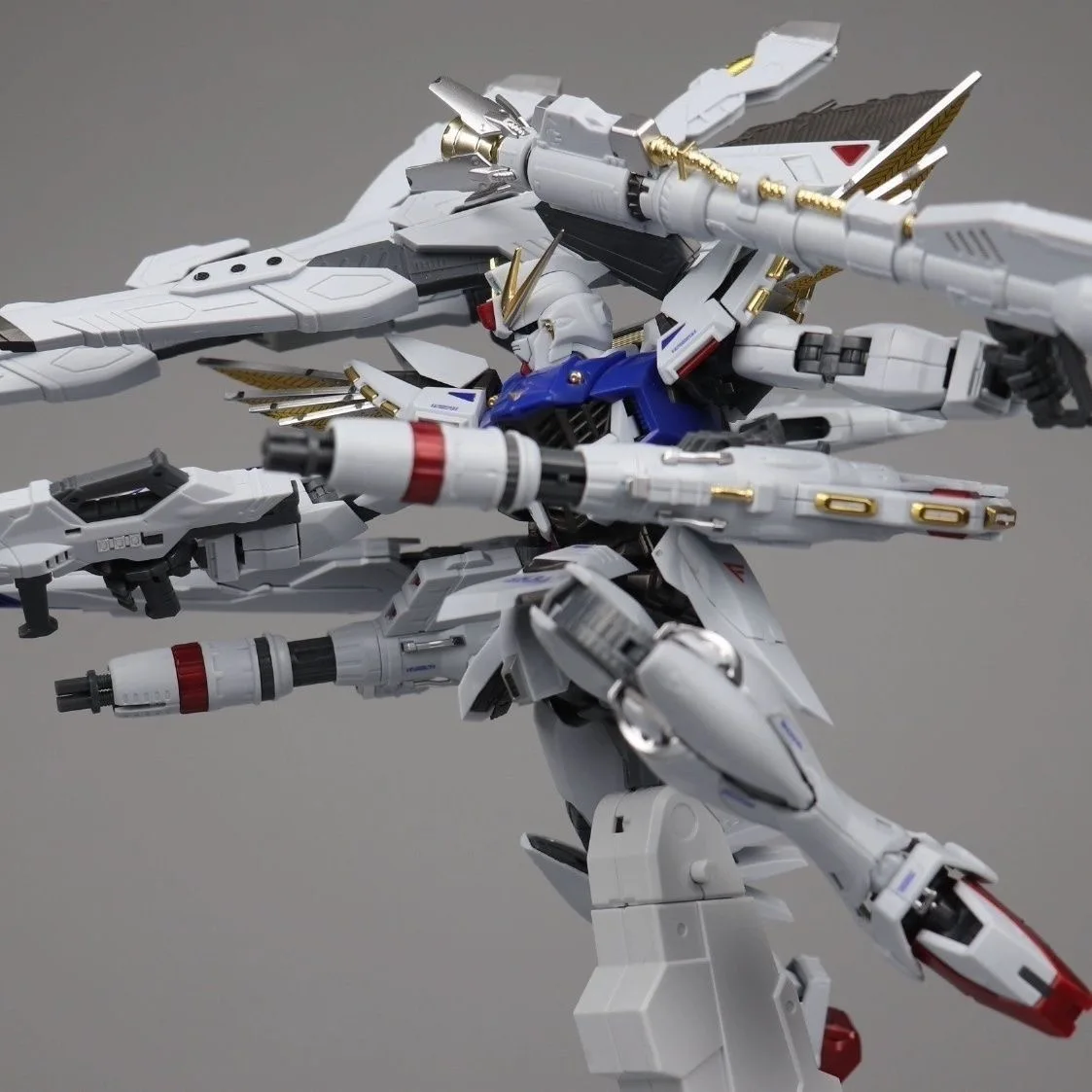 재고 있음 DABAN 8821 F91 MB MG 1/100 조립 모델 키트 장난감 액션 피규어 로봇 플라스틱 모델 키트 선물