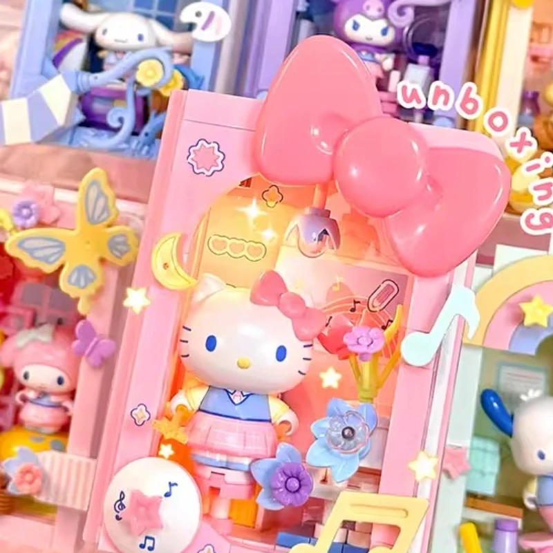 

AREAX Building Blocks Sanrio Hello Kitty Kuromi My Melody Splicing Model Pochacco Cinnamoroll Blind Box ToyOrnament Female Gift