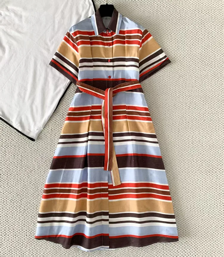 Ropa de Mujer Europea Personalizada para la Colección Verano 2026, Camisa de Seda a Rayas con Cuello y Mangas Largas