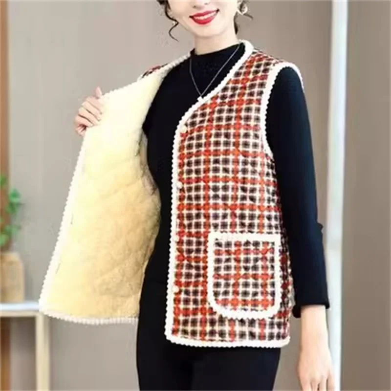 Pop Autumn And Winter New Mother's Clothing With Plush Warm Cotton Jacket Women's Fashionable Versatile Fleece Jacket Single Bre