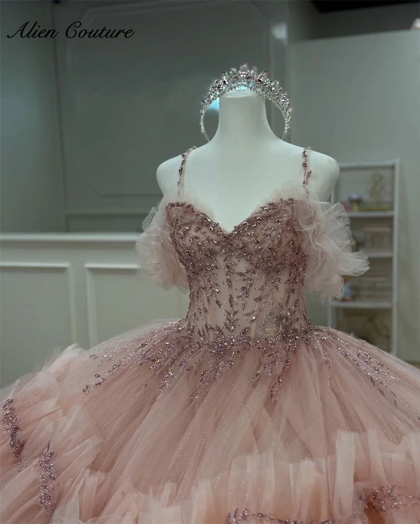 

Роскошное розовое тюлевое платье Quinceanera 2025 года, бальное платье с бретелями, аппликация из бисера, платье для дня рождения, Vestidos De 15 Años по индивидуальному заказу
