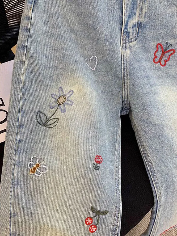 Vintage Embroidered Jeans Trousers For Women Summer 2025 New Korean Fashion High Waist Straight Retro Casual Denim Pants