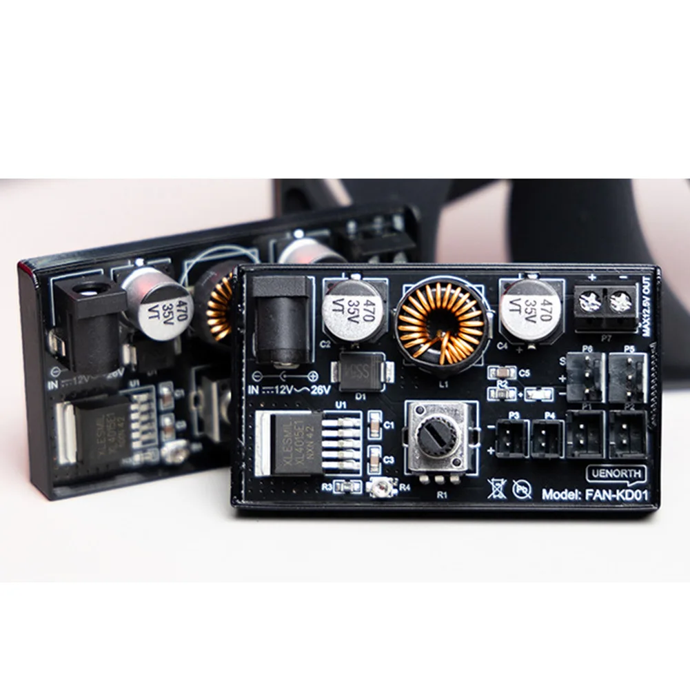 

60W DC Fan Speed ​​Controller Hub For 23Wire Fan Cooling Speed ​​Control 12v 2/3-pin For PWM Fans For SATA 15-pin Connector